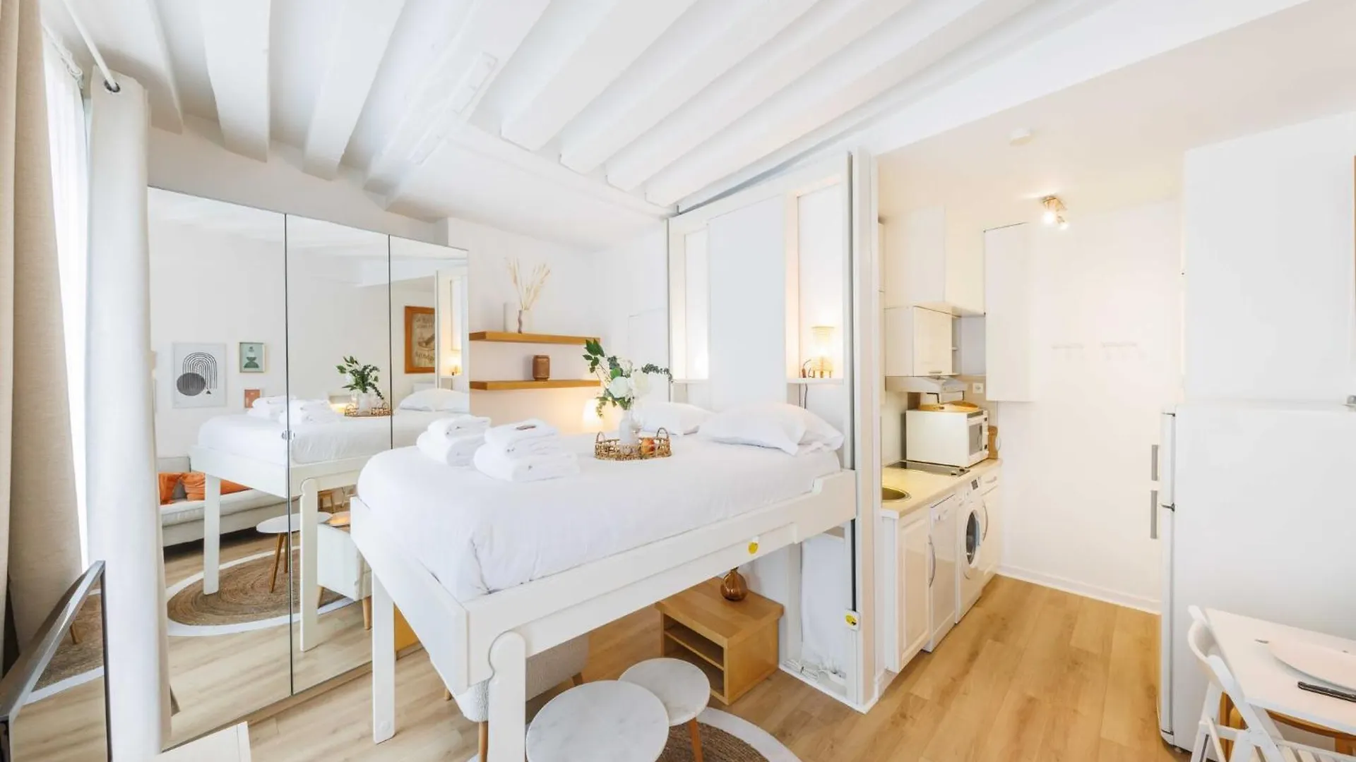 Holiday home Charming Studio 2P In The Heart Of Paris